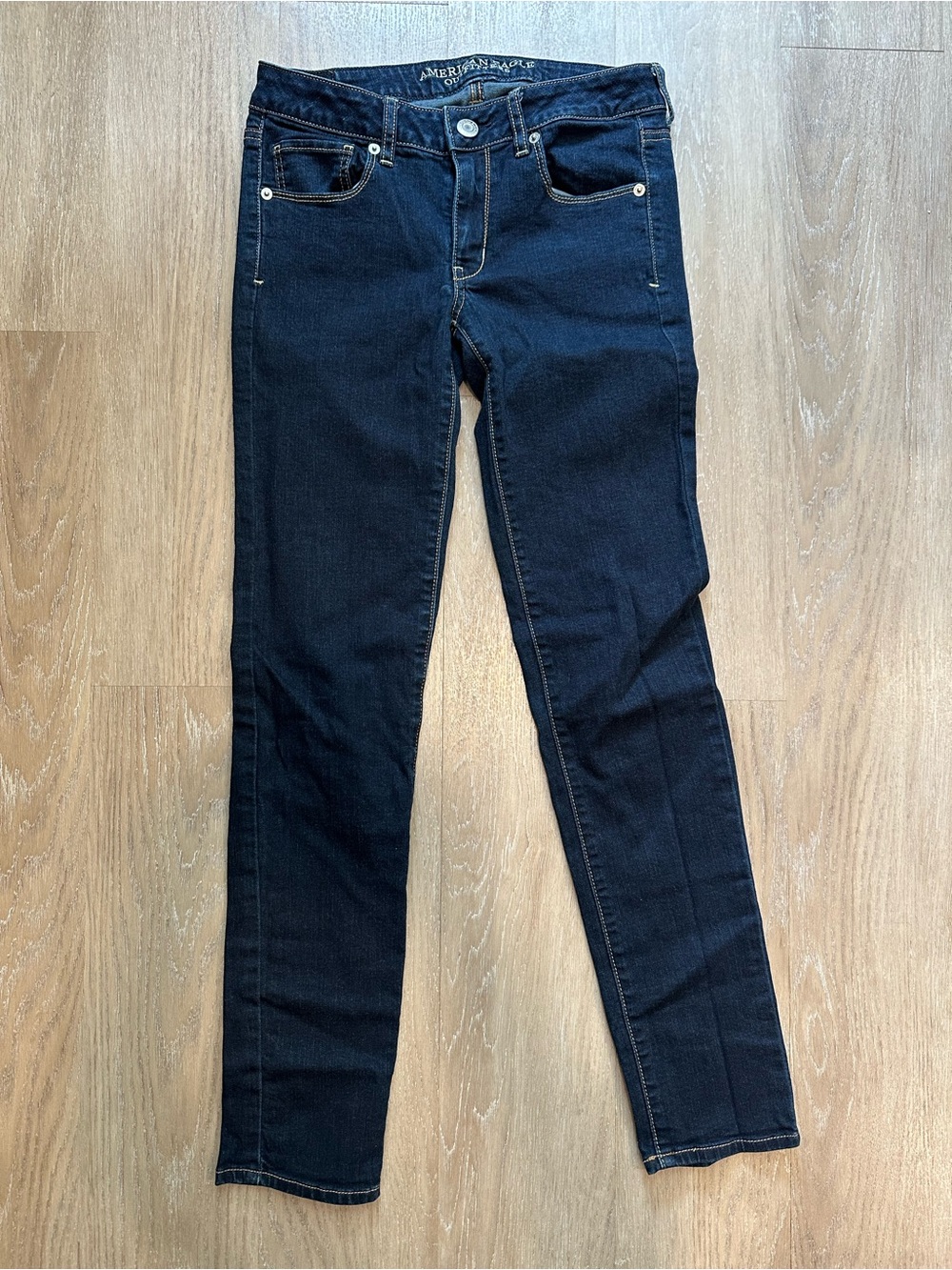 American Eagle Skinny Super Stretch Dark Wash Jeans Size 6 Regular